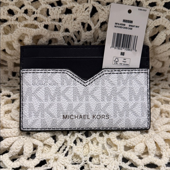 Michael Kors Handbags - Michael Kors White and Black Signature Slim Card Holder